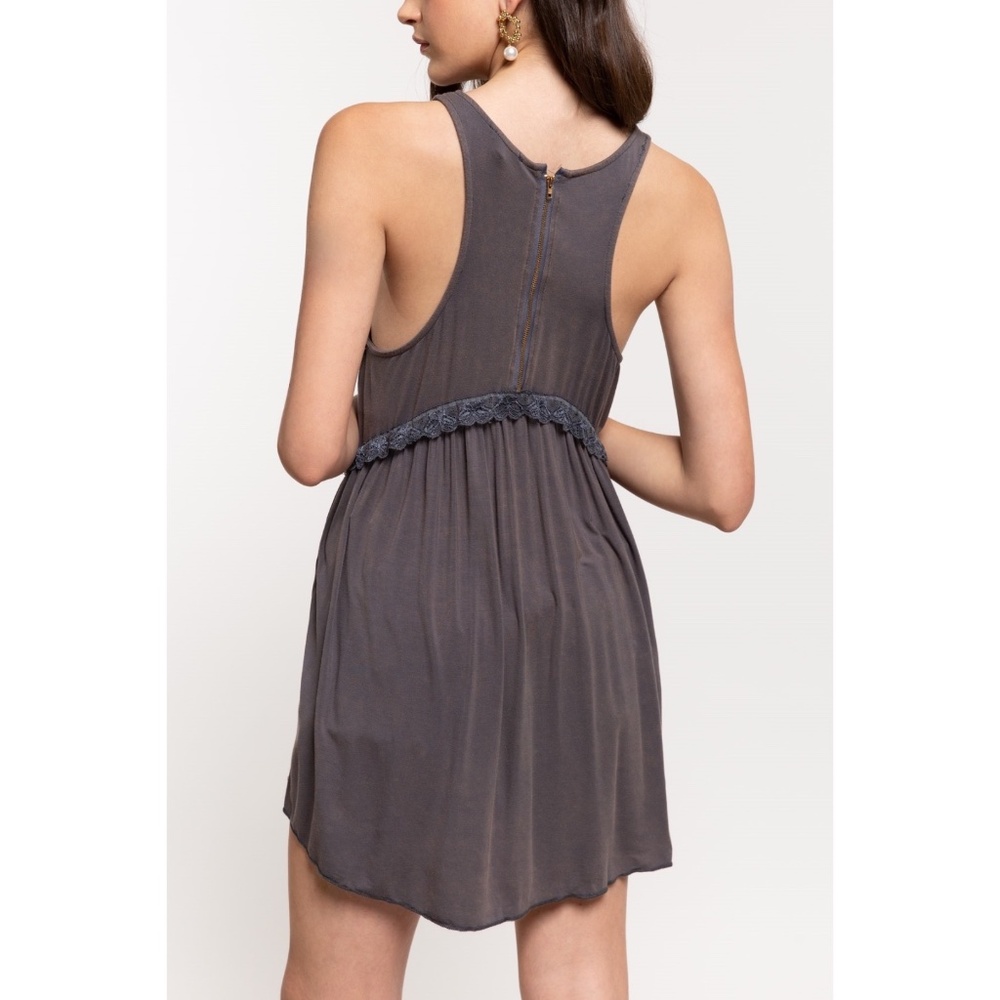 POL Charcoal Sleeveless Crochet Trimmed Babydoll Tunic Top - Picture 4 of 10